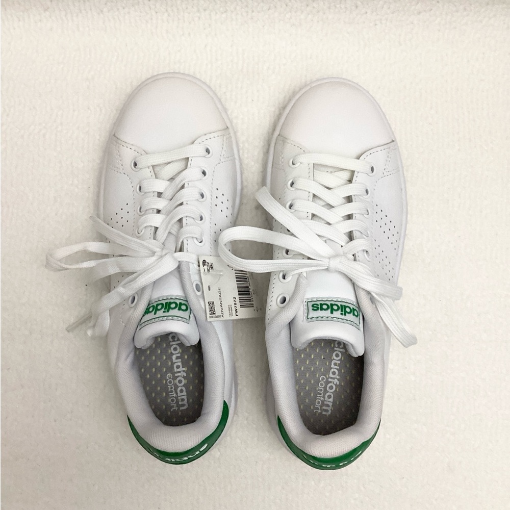 New Adidas advantage Classic White and Green sneaker Shoes size 6 - Picture 4 of 9